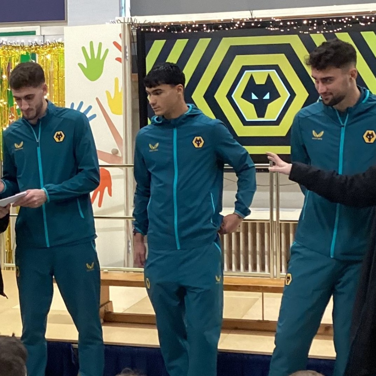 Woodsetton School Wolves Visit Woodsetton!